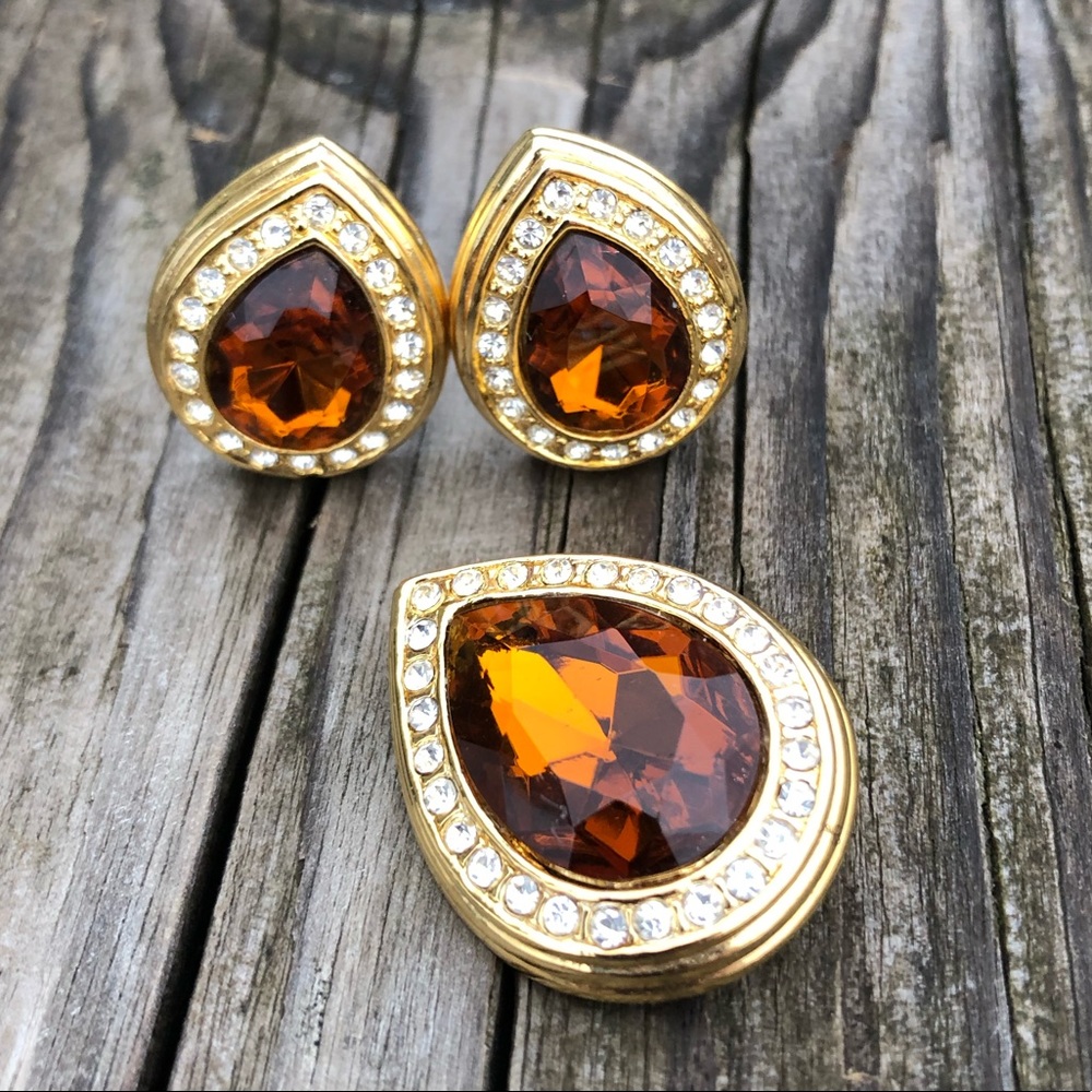 - Vintage Amber Teardrop Earring & Brooch Set! EUC!